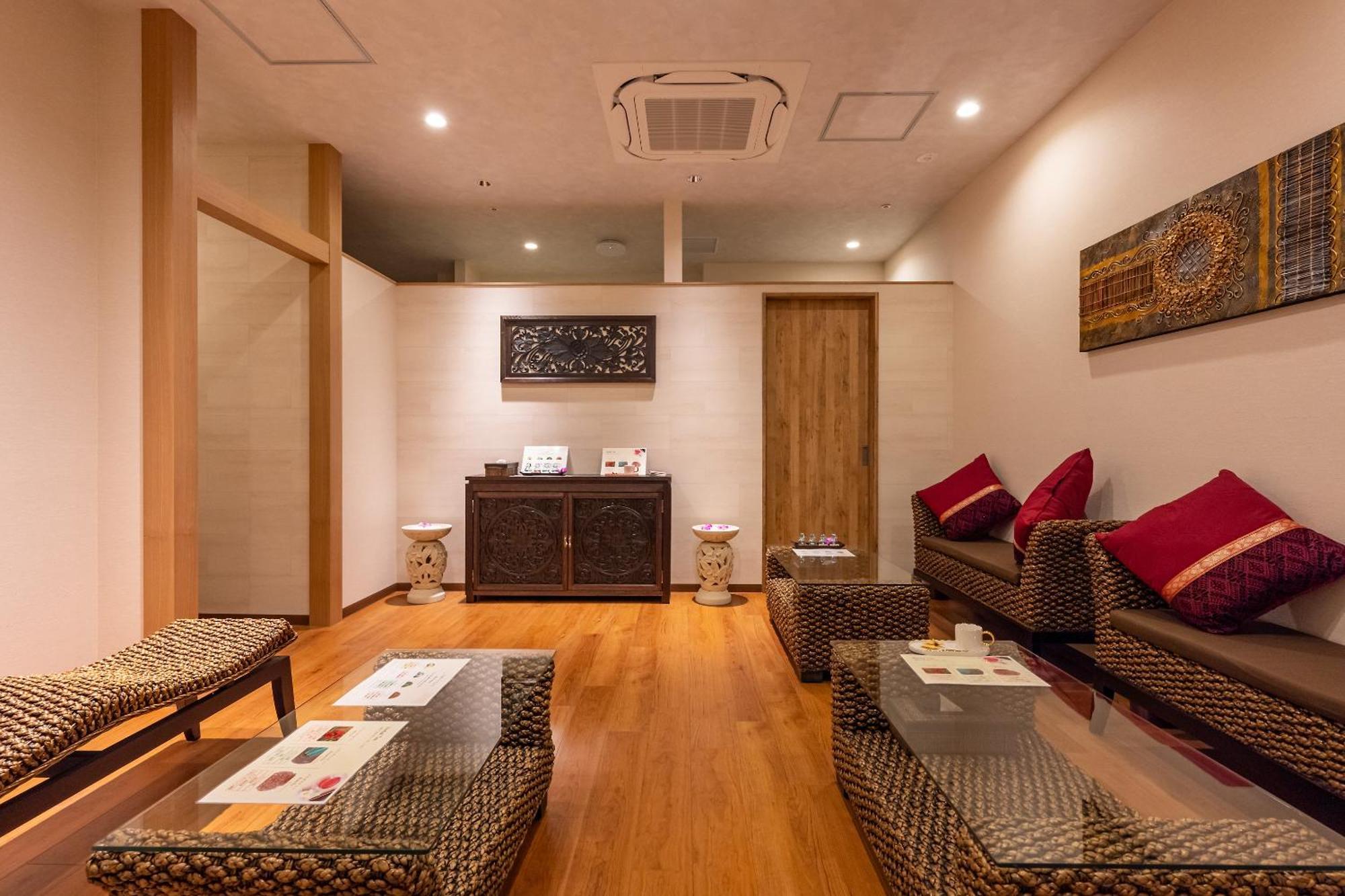 Отель Tokyo Toyosu Manyo Club Экстерьер фото